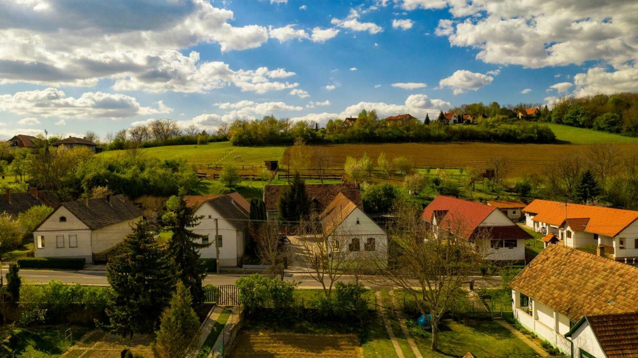 Noresa Dekor és Panzió Szálka Extérieur photo